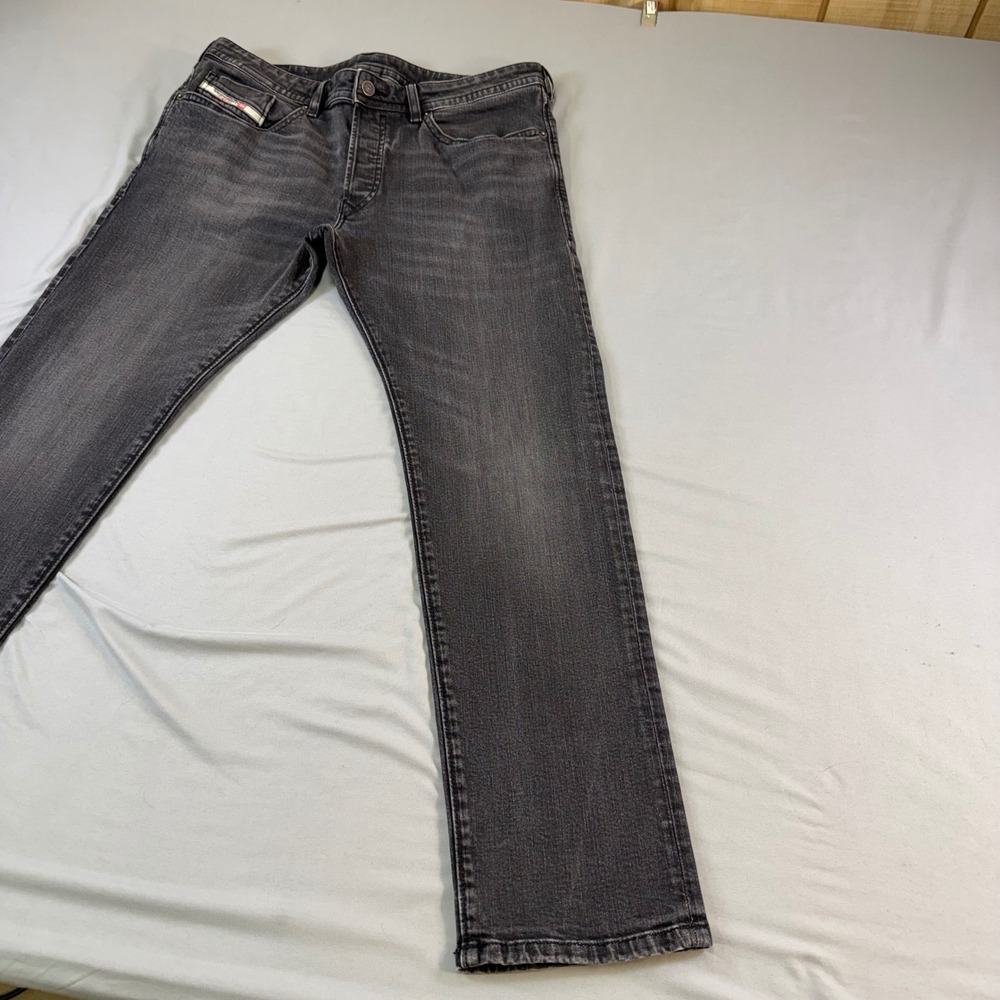 Diesel Men's Dark Gray Straight Jeans - Picture 6 of 16